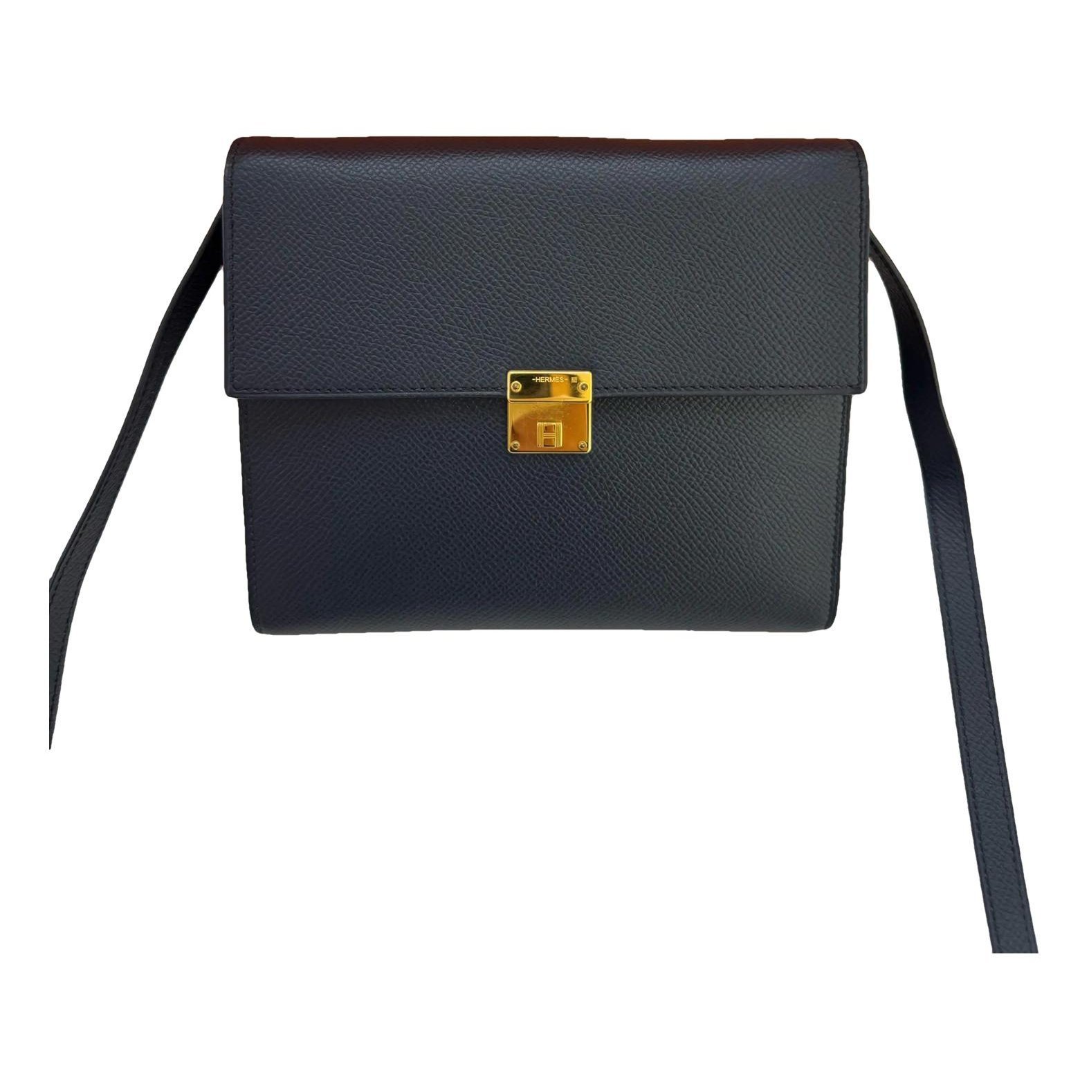 Clic 16 leather crossbody bag