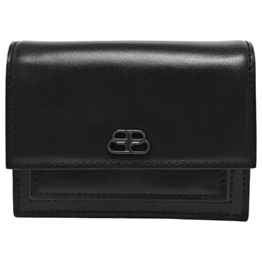 Sharp leather crossbody bag