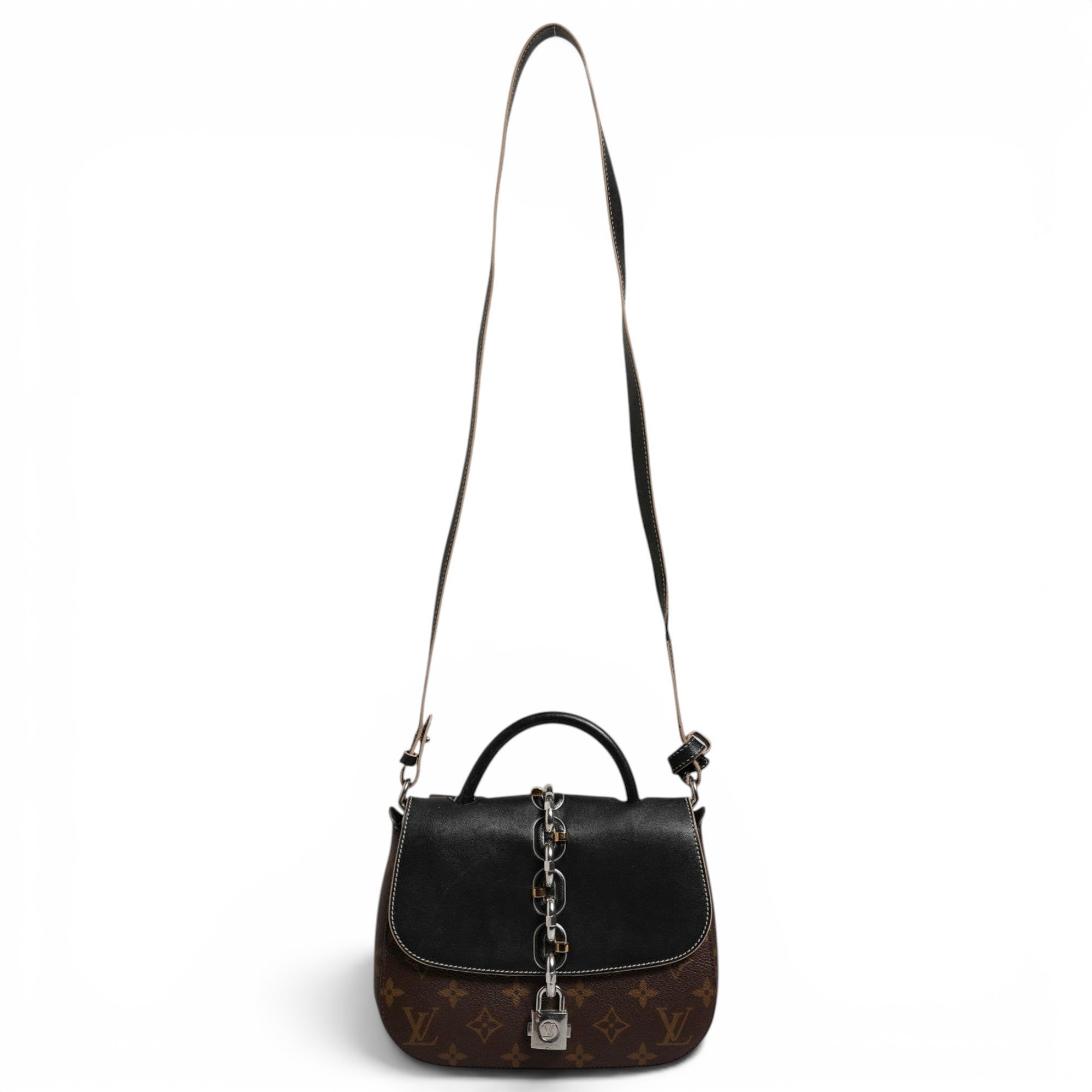 Chain It leather handbag