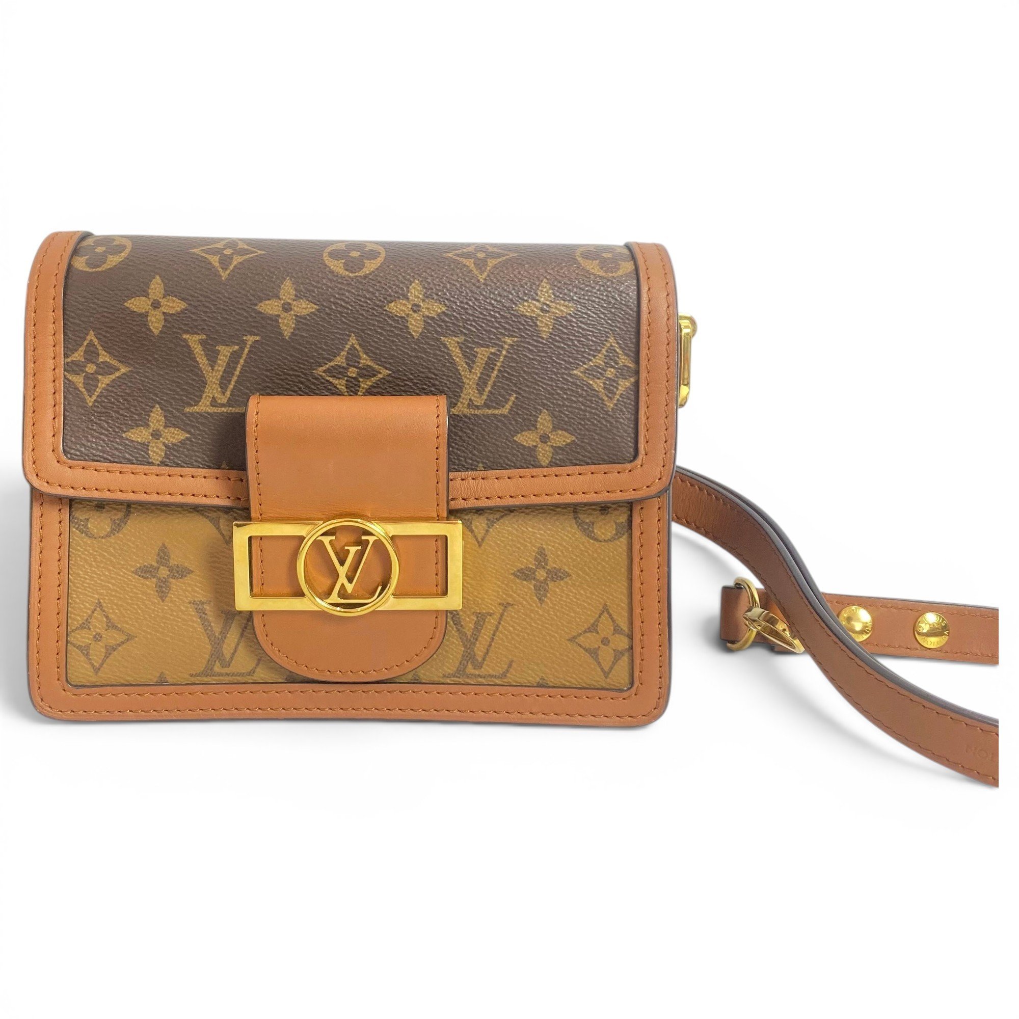 Dauphine leather handbag
