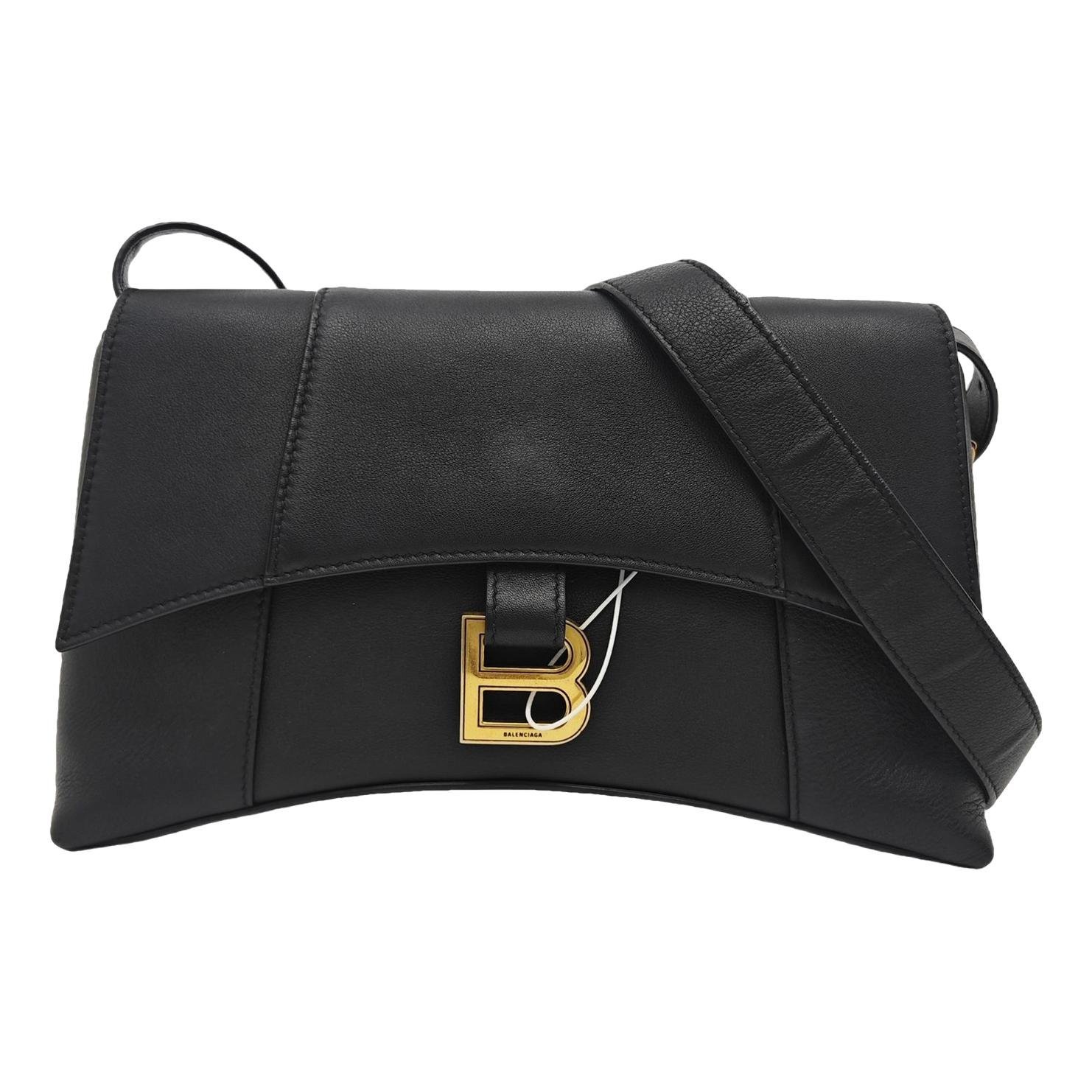 Downtown leather handbag