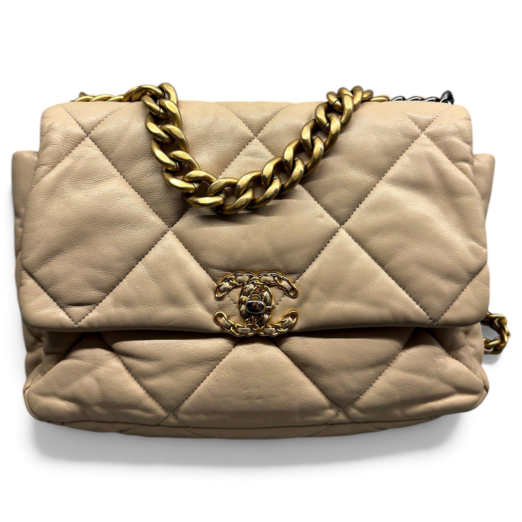 Chanel 19 leather handbag