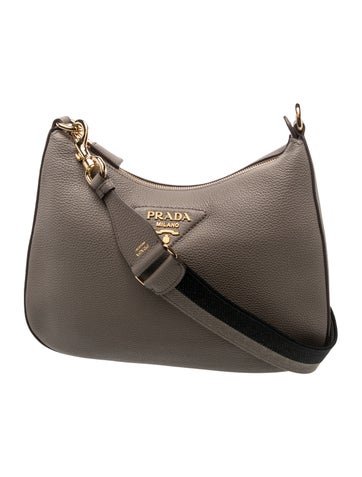 Signature Shoulder Bag
