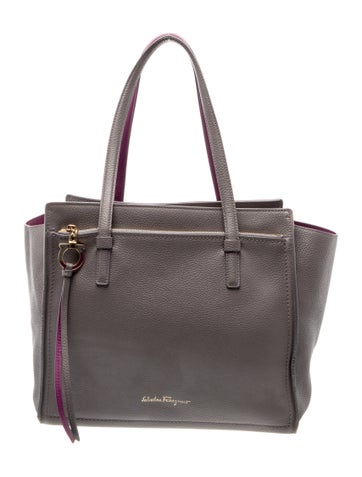 Gancio Shoulder Bag