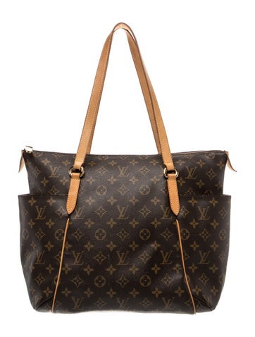 LV Monogram Totally MM