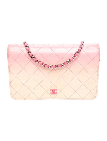 Classic Quilted Wallet On Chain