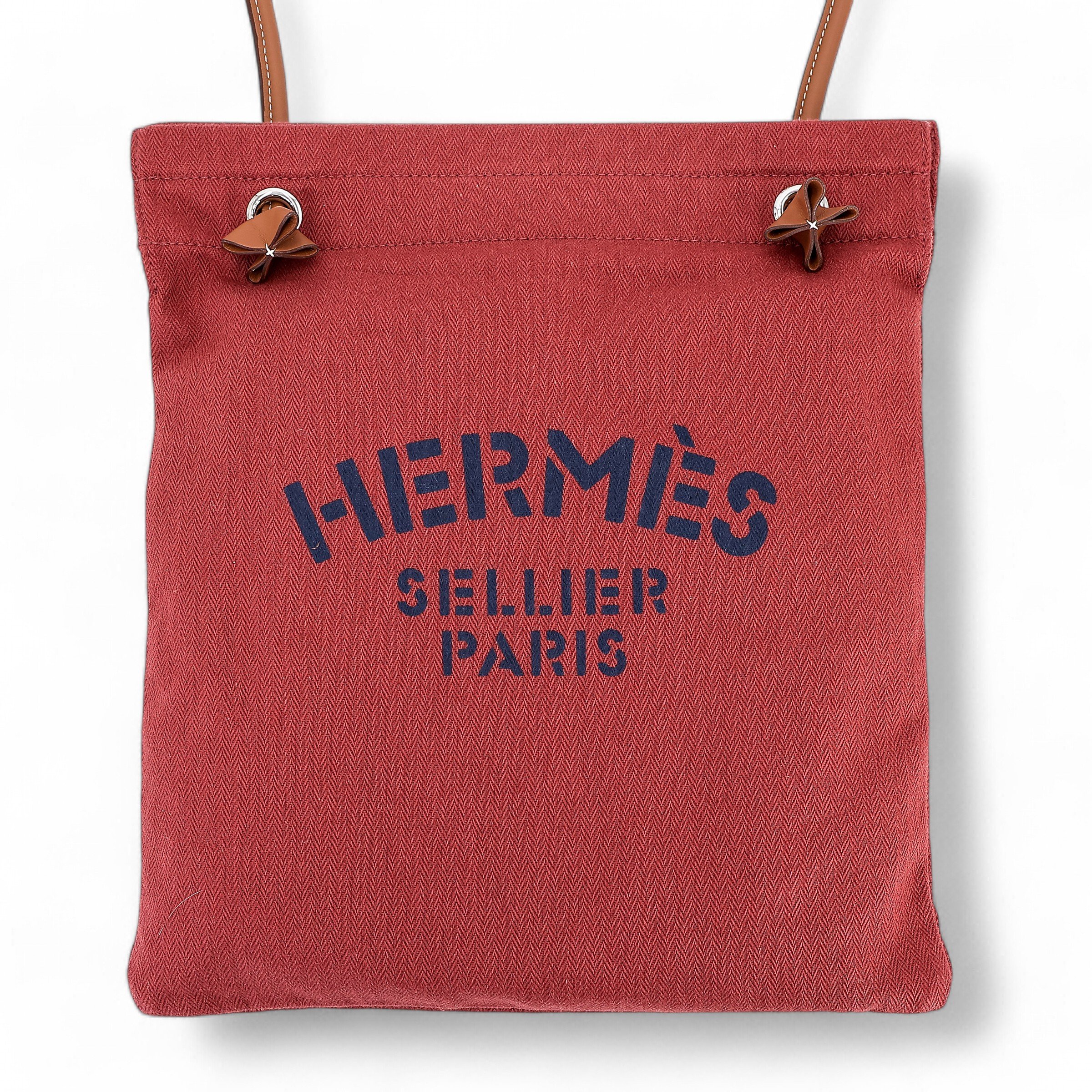 Hermes Excellent ( Rank SA ) HERMÈS Aline Grooming bag Gold (37) Rouge H (55) Canvas Swift Palladium hardware B (2023)