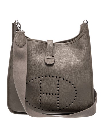 Clemence Evelyne III 29