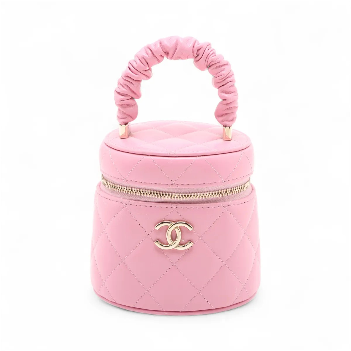 Chanel Matelasse Lambskin Vanity bag Pink Gold Metal Fittings 32 Series AP2730