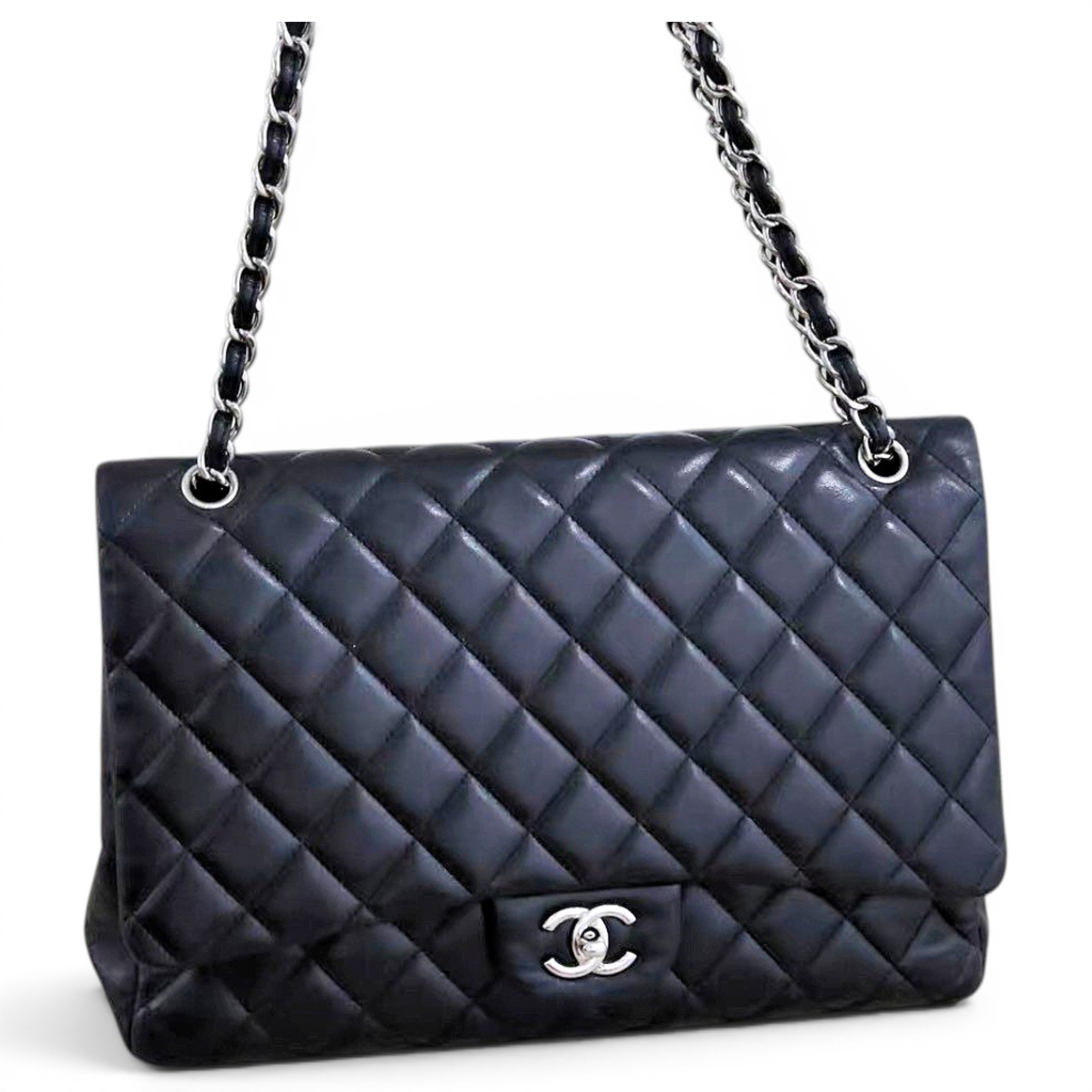 Timeless/Classique leather crossbody bag