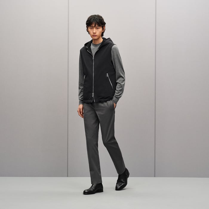 Noir Reversible Hooded Vest
