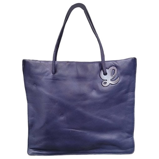 Leather tote