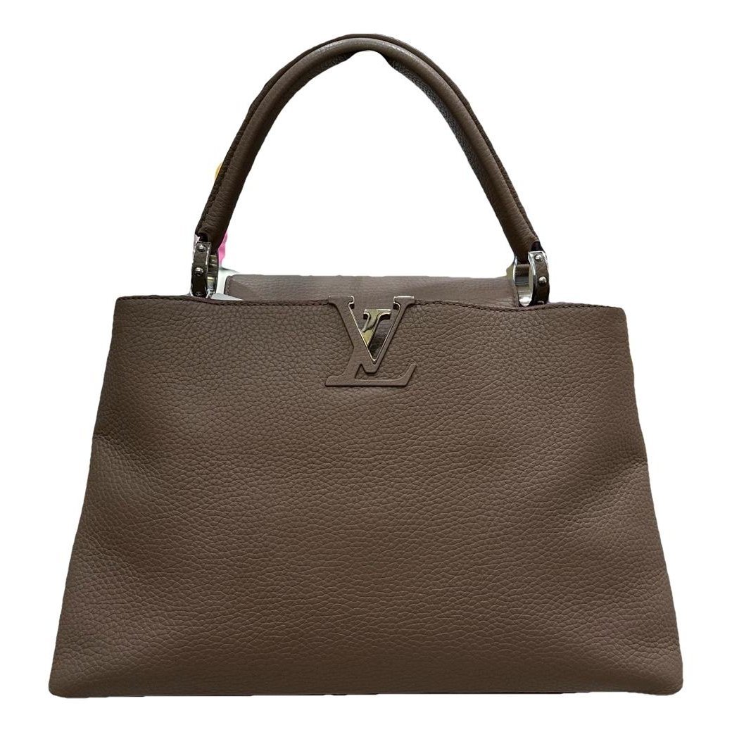Capucines leather handbag