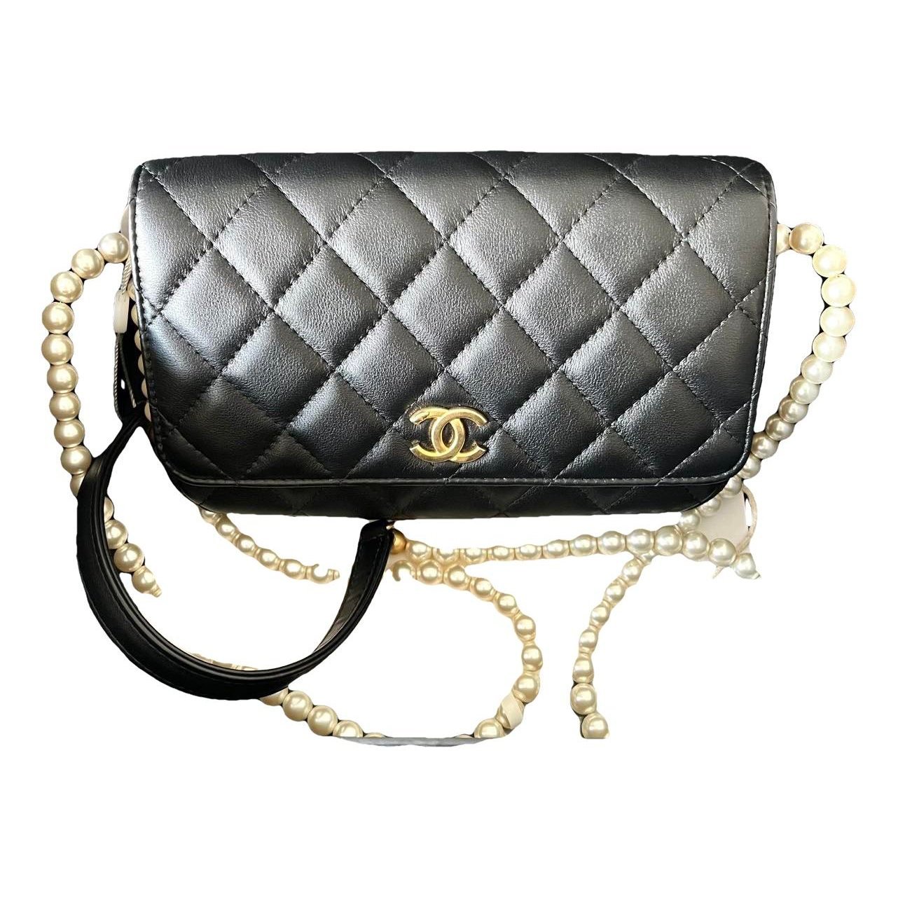 Wallet On Chain Timeless/Classique leather crossbody bag