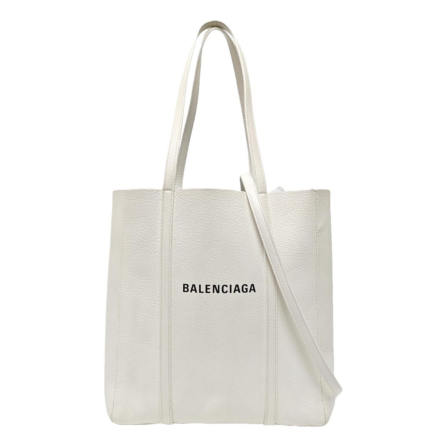 Everyday leather handbag
