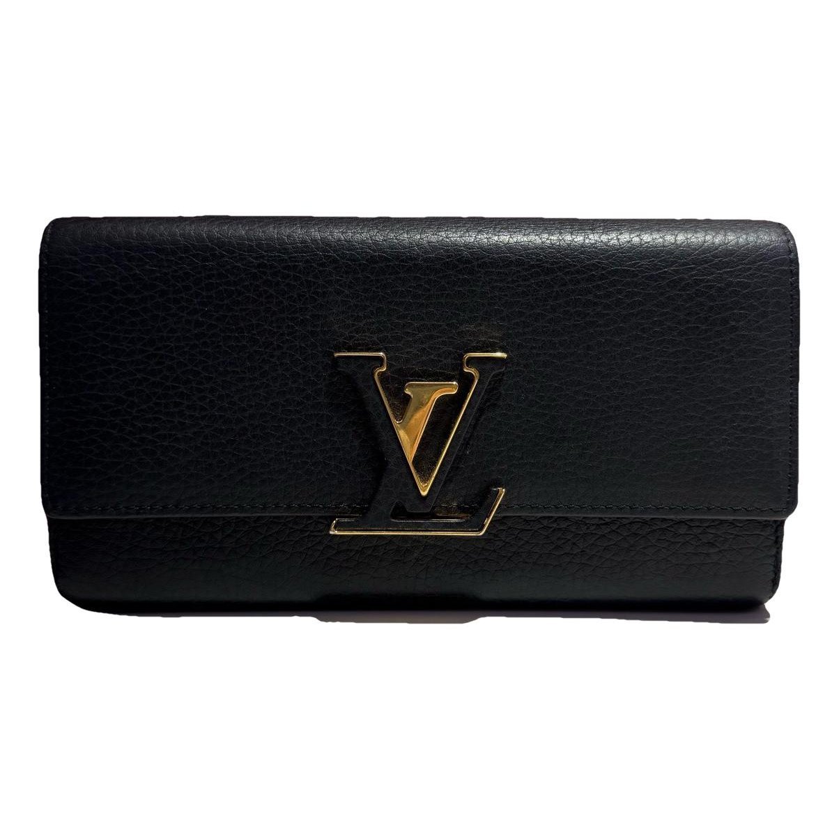 Leather clutch bag