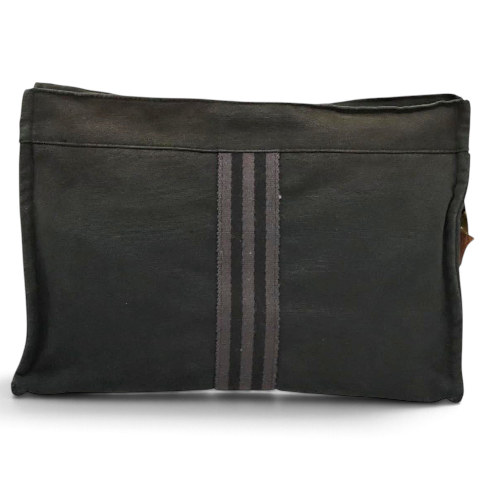 Cloth clutch bag