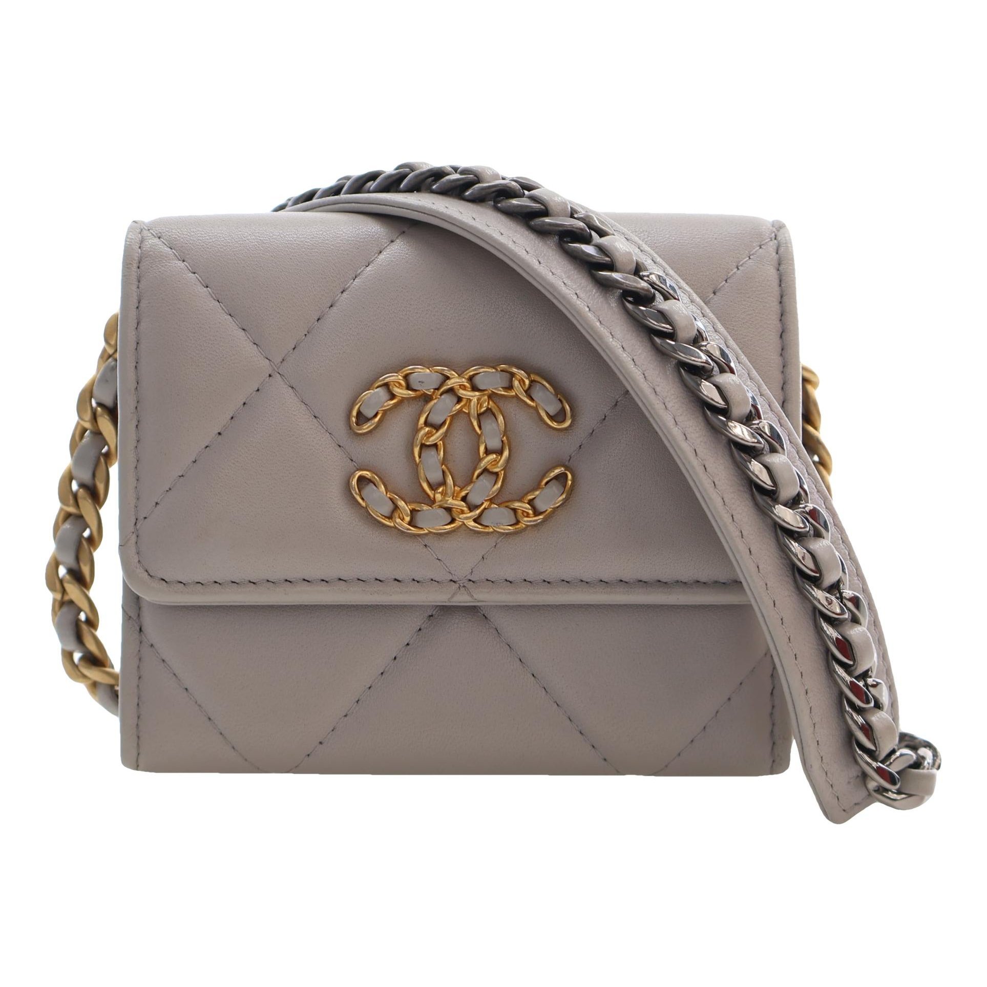 Chanel 19 leather mini bag
