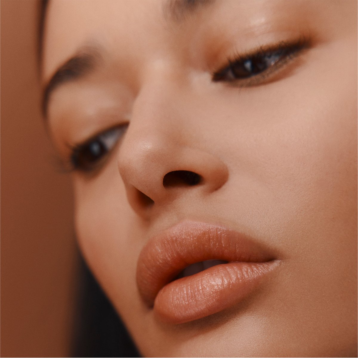 03 – beige Glacé Lip Shine, Limited Edition, Beige Glacé