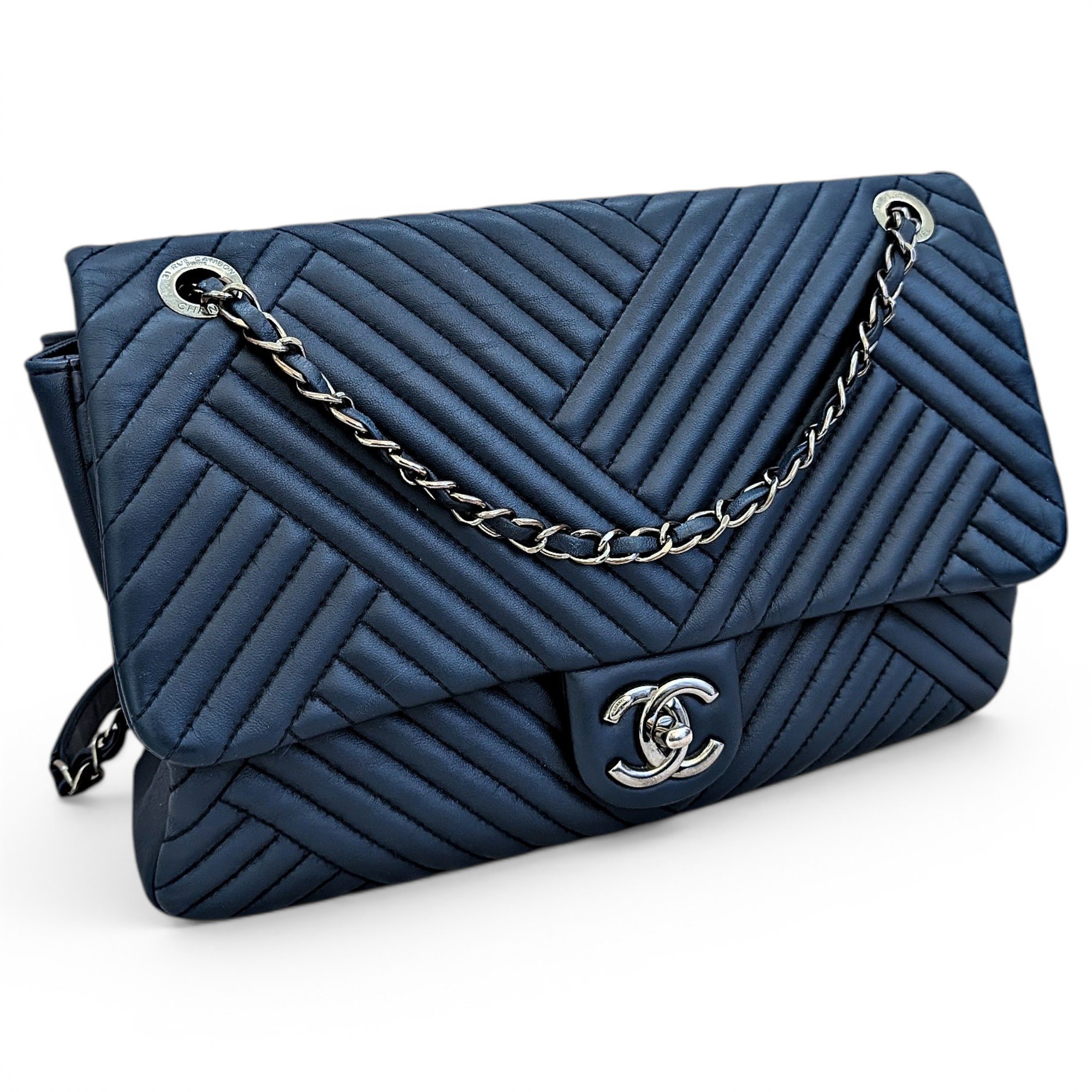 Timeless/Classique leather handbag