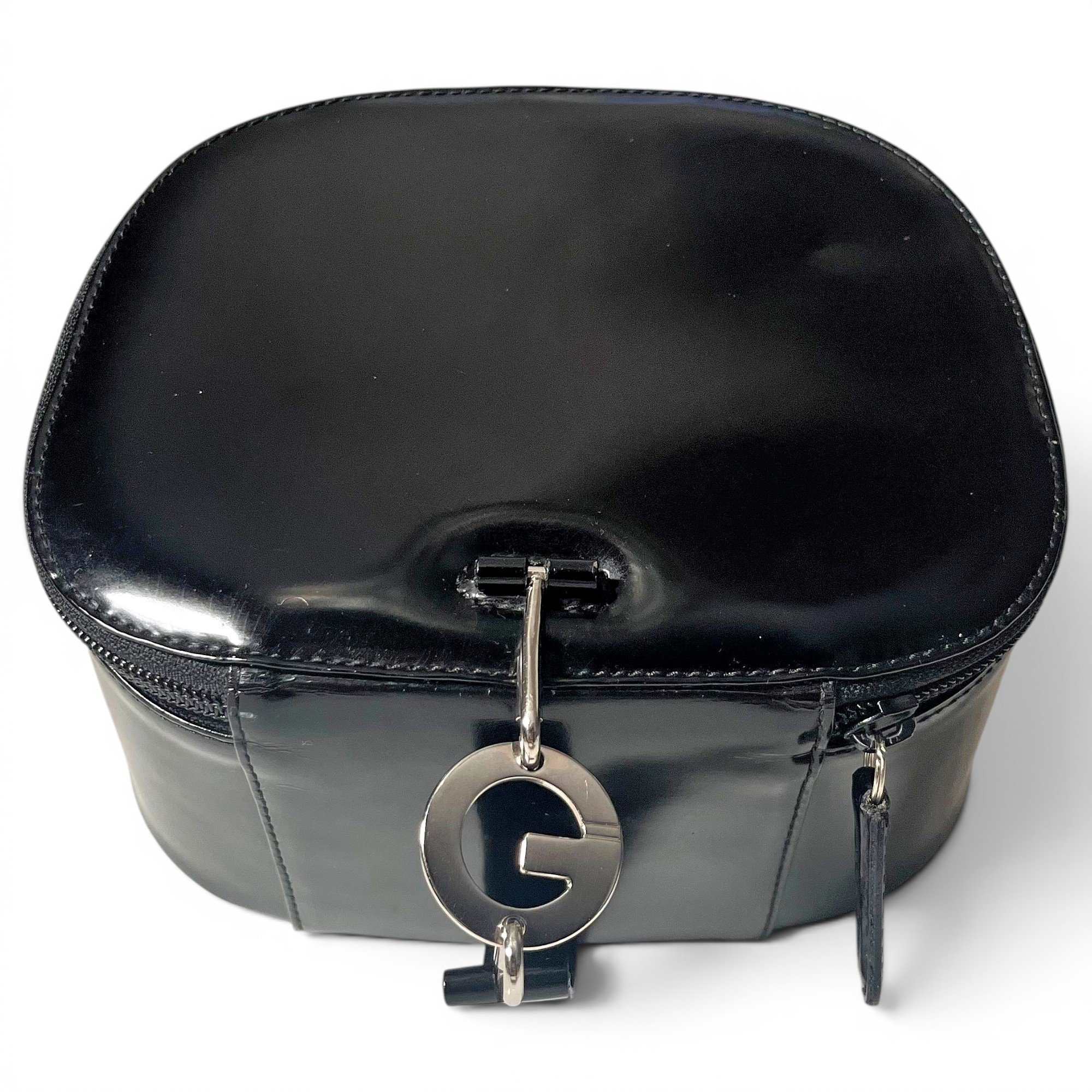 Patent leather vanity case