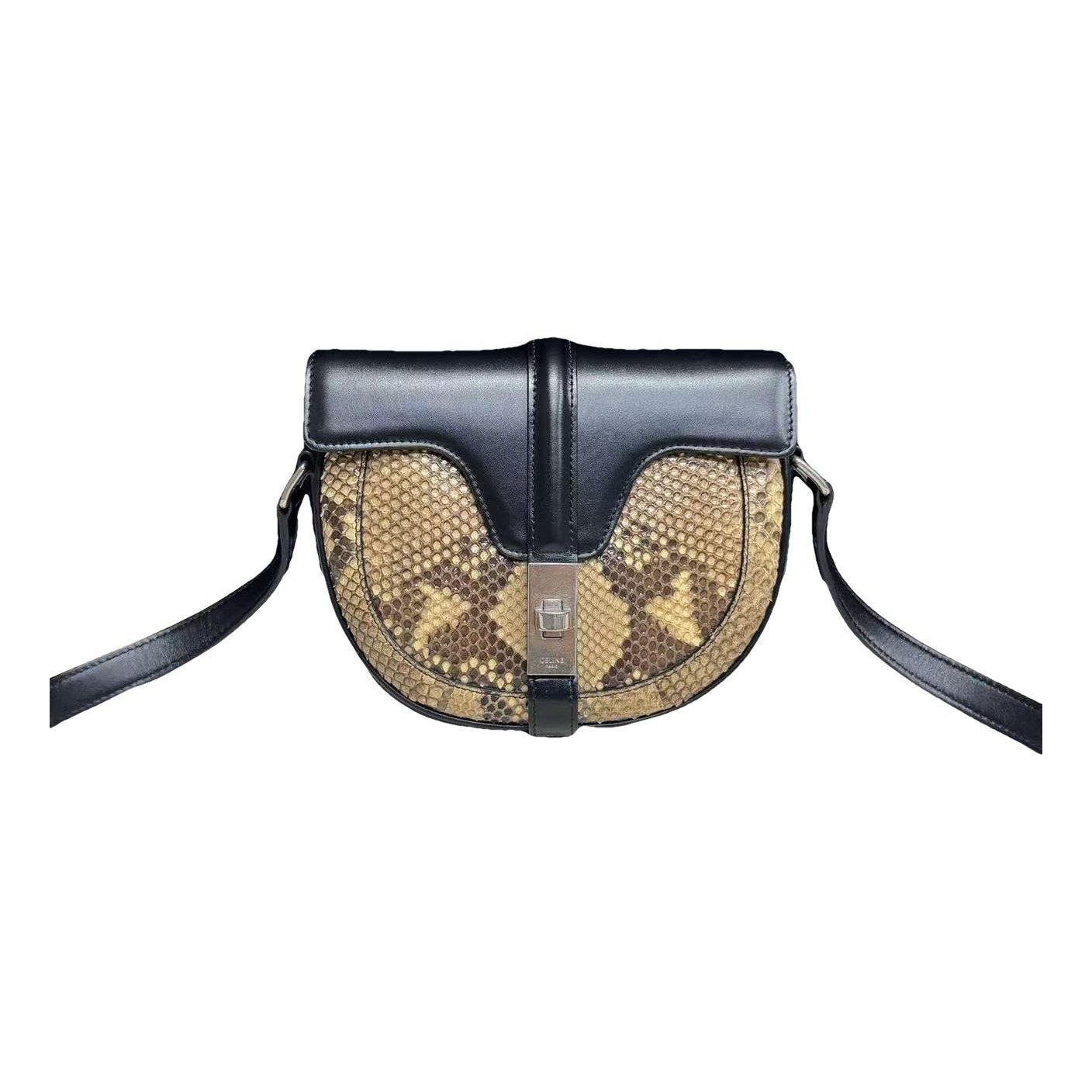 SAC 16 BESACE leather crossbody bag