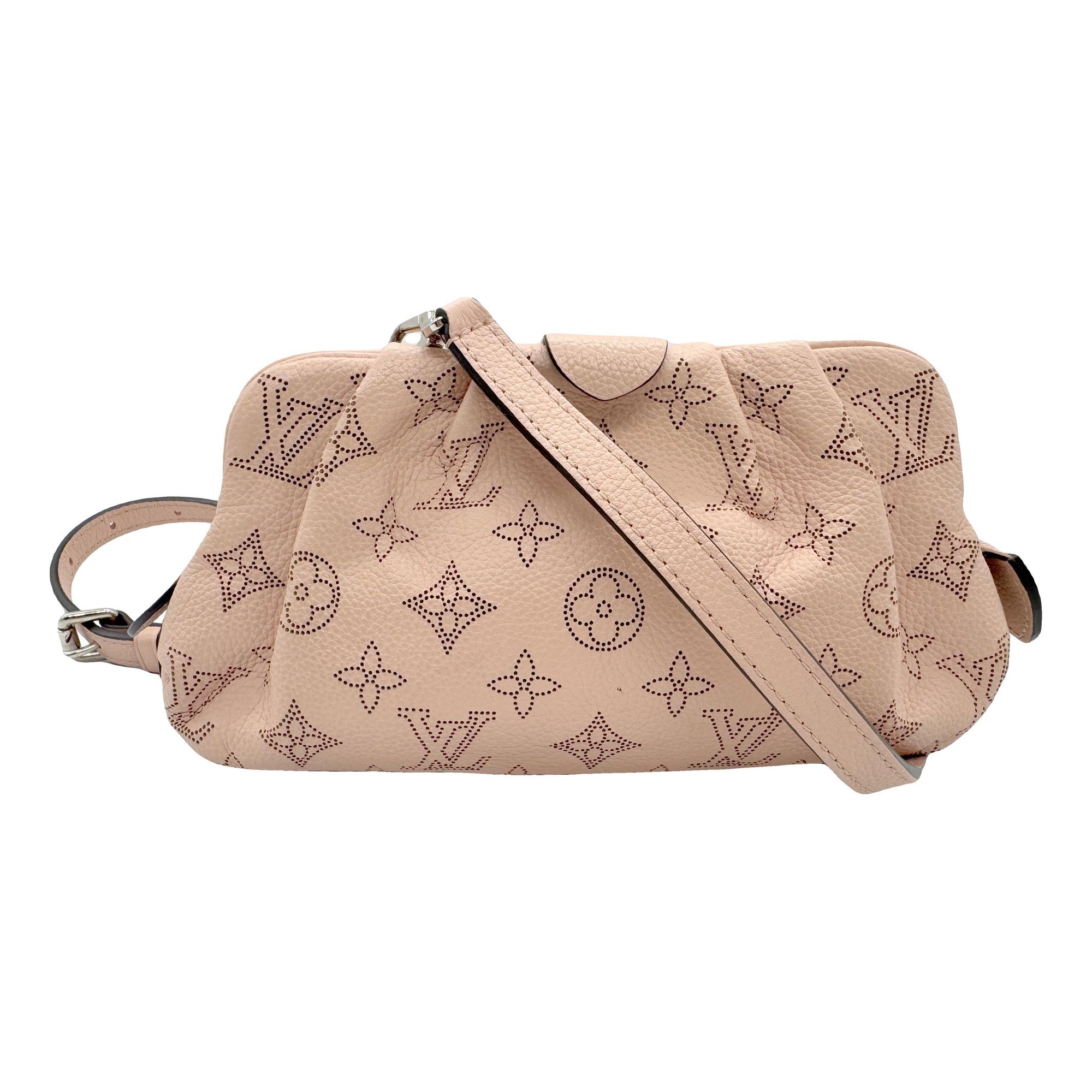 Louis Vuitton Leather clutch bag