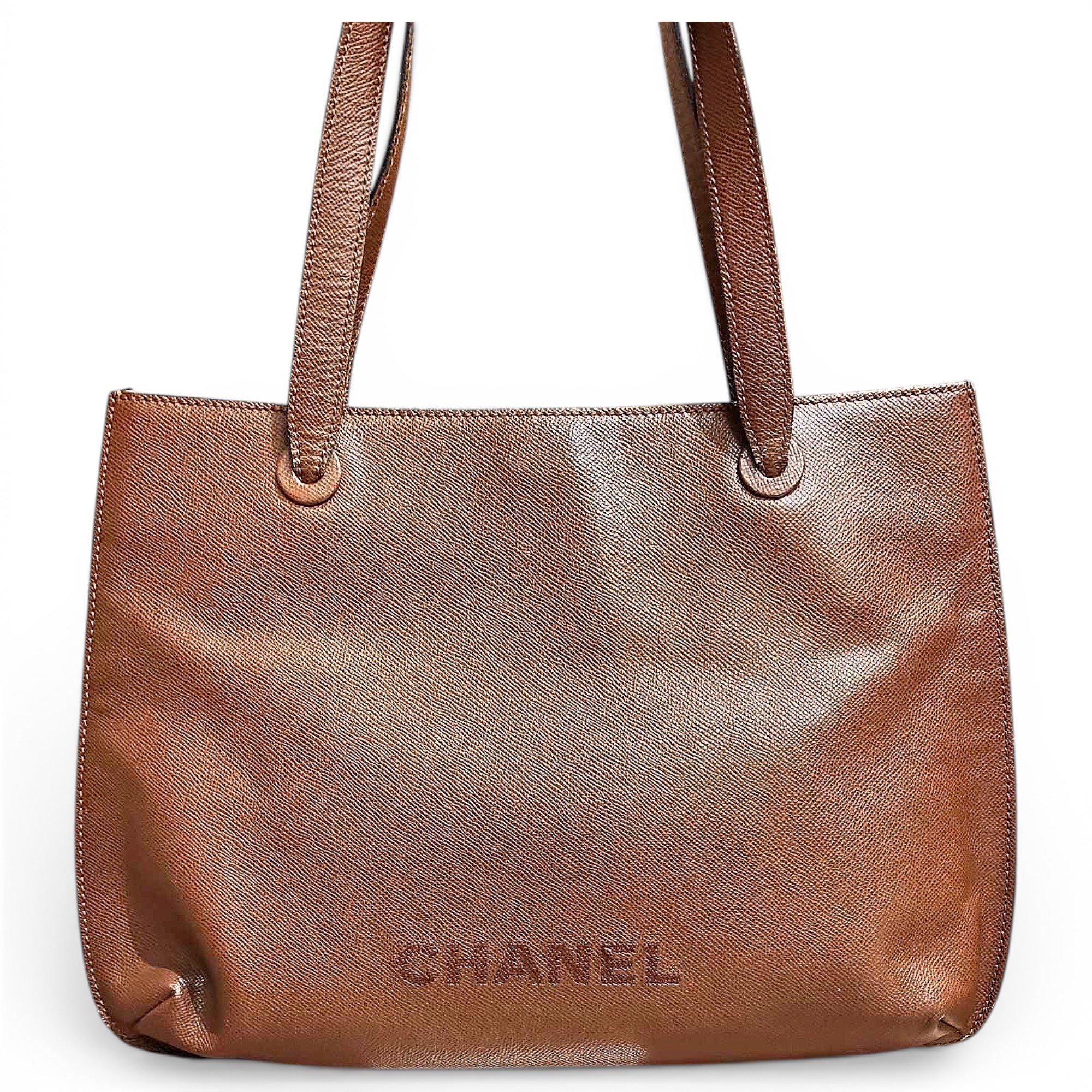 Leather tote