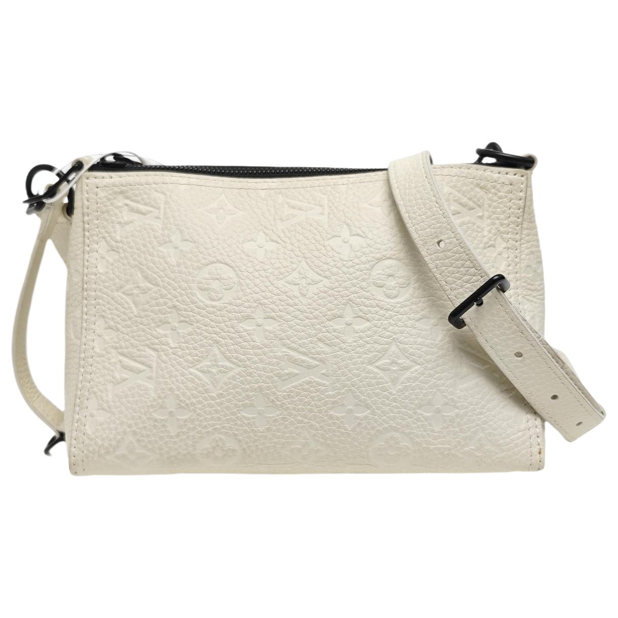 Neo Triangle leather handbag