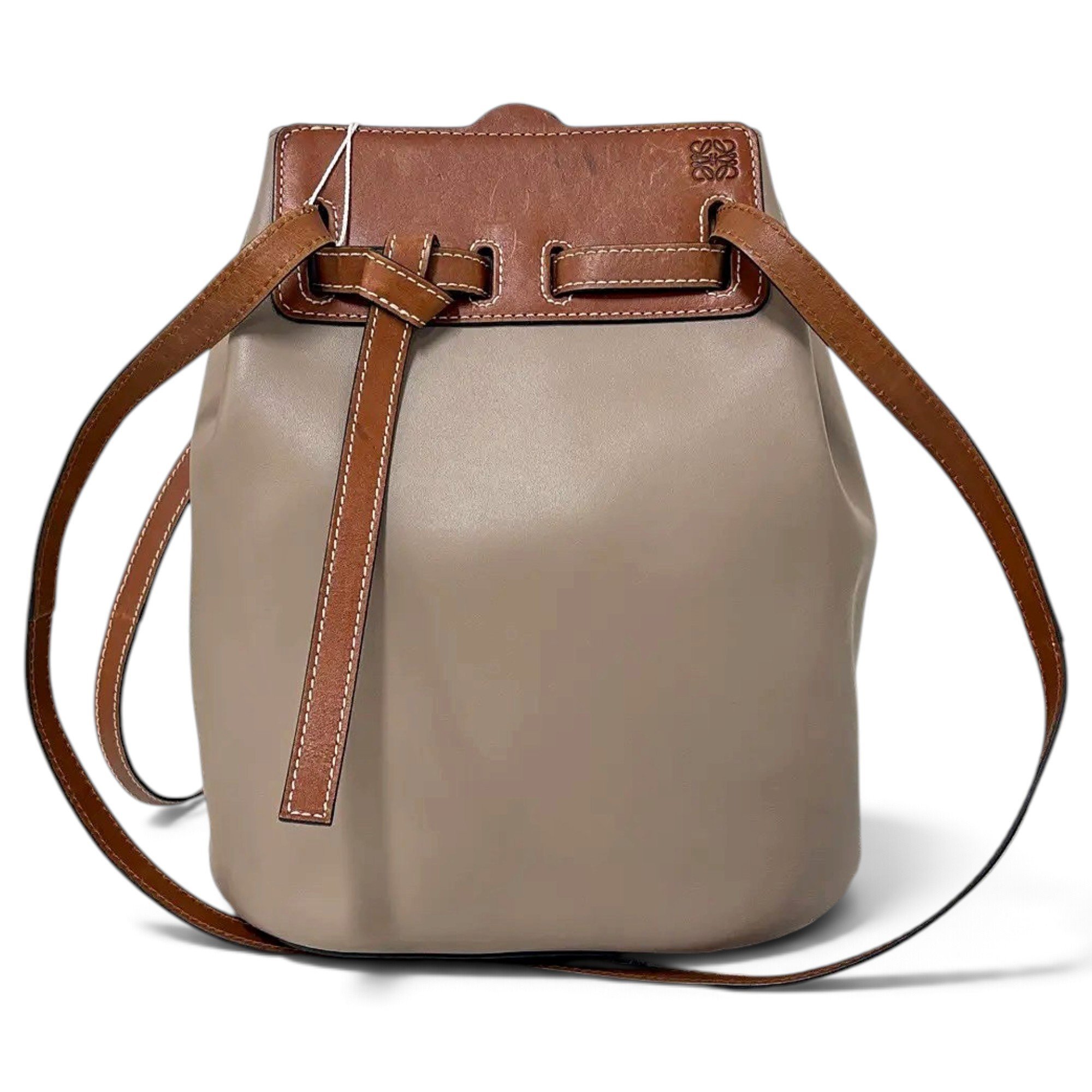 Ruk Bucket leather handbag