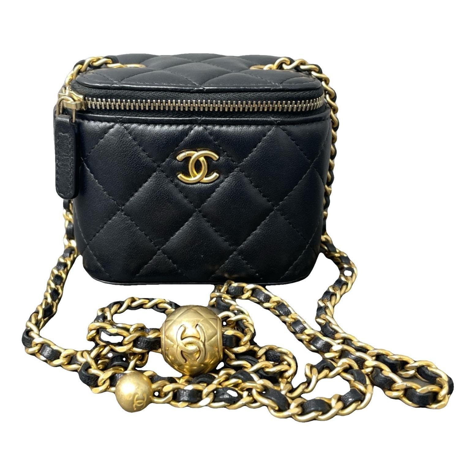 Trendy CC Vanity leather handbag