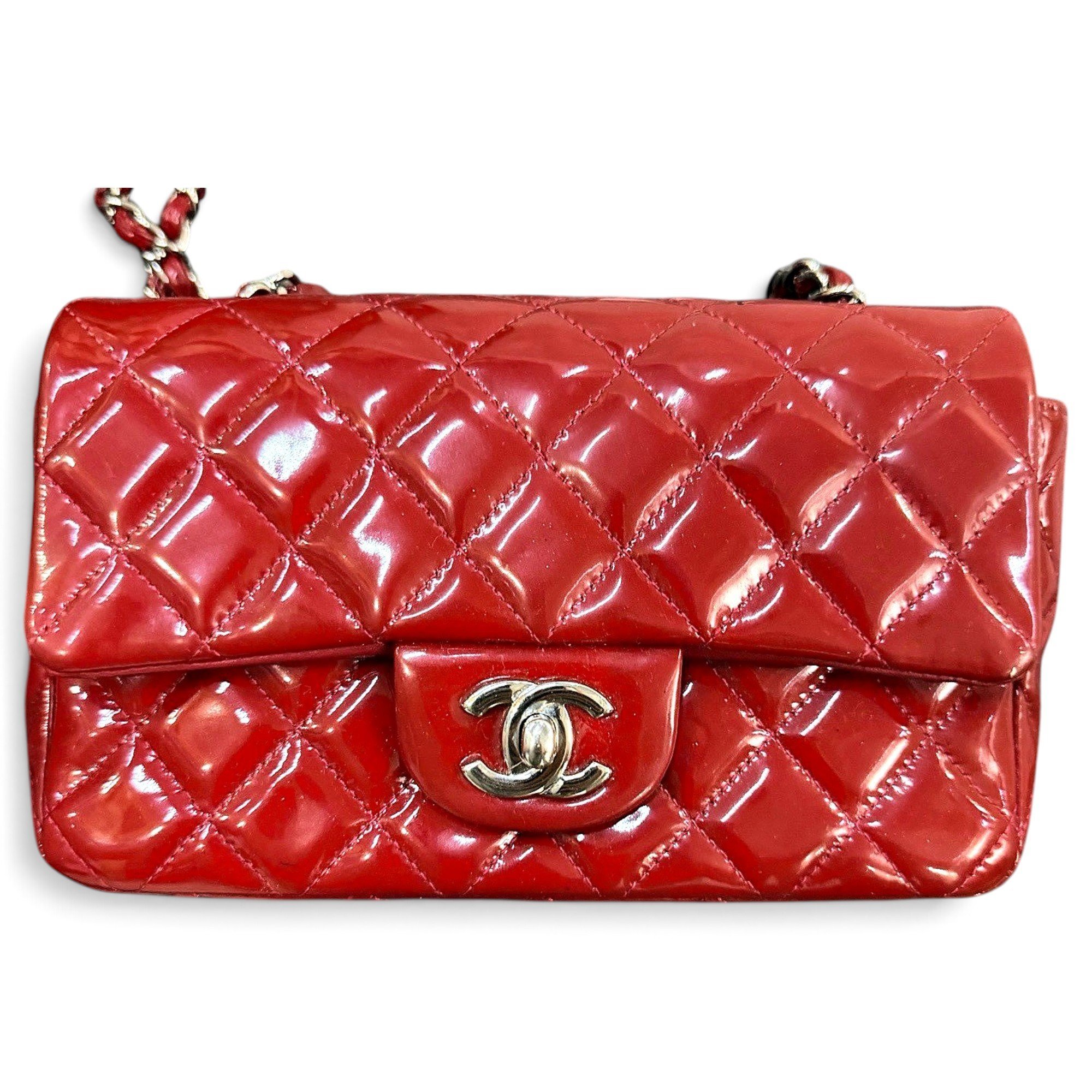 Timeless/Classique patent leather crossbody bag