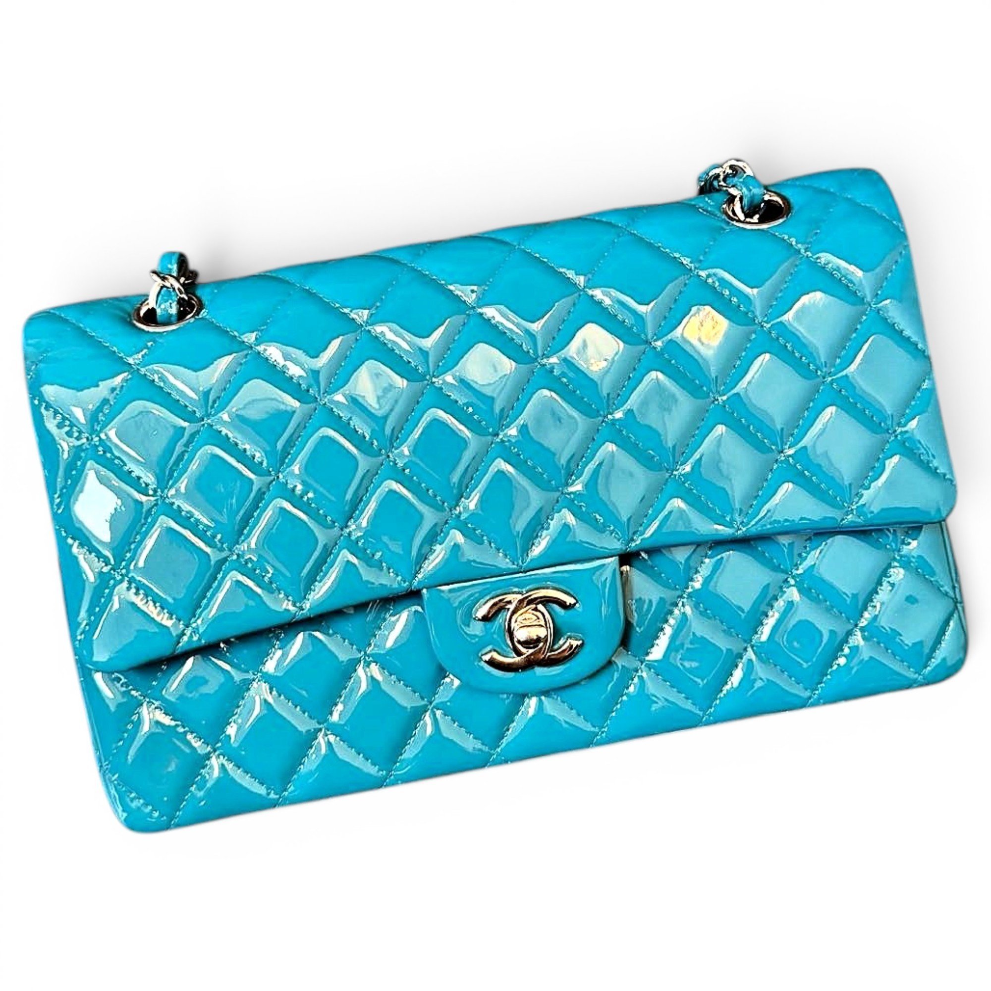 Timeless/Classique patent leather crossbody bag