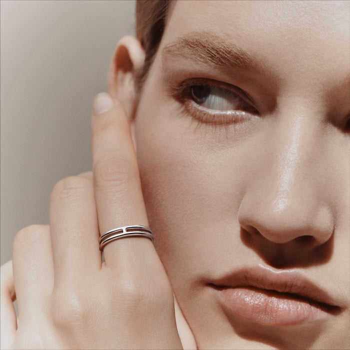 Sans Coloris Ariane Wedding Band
