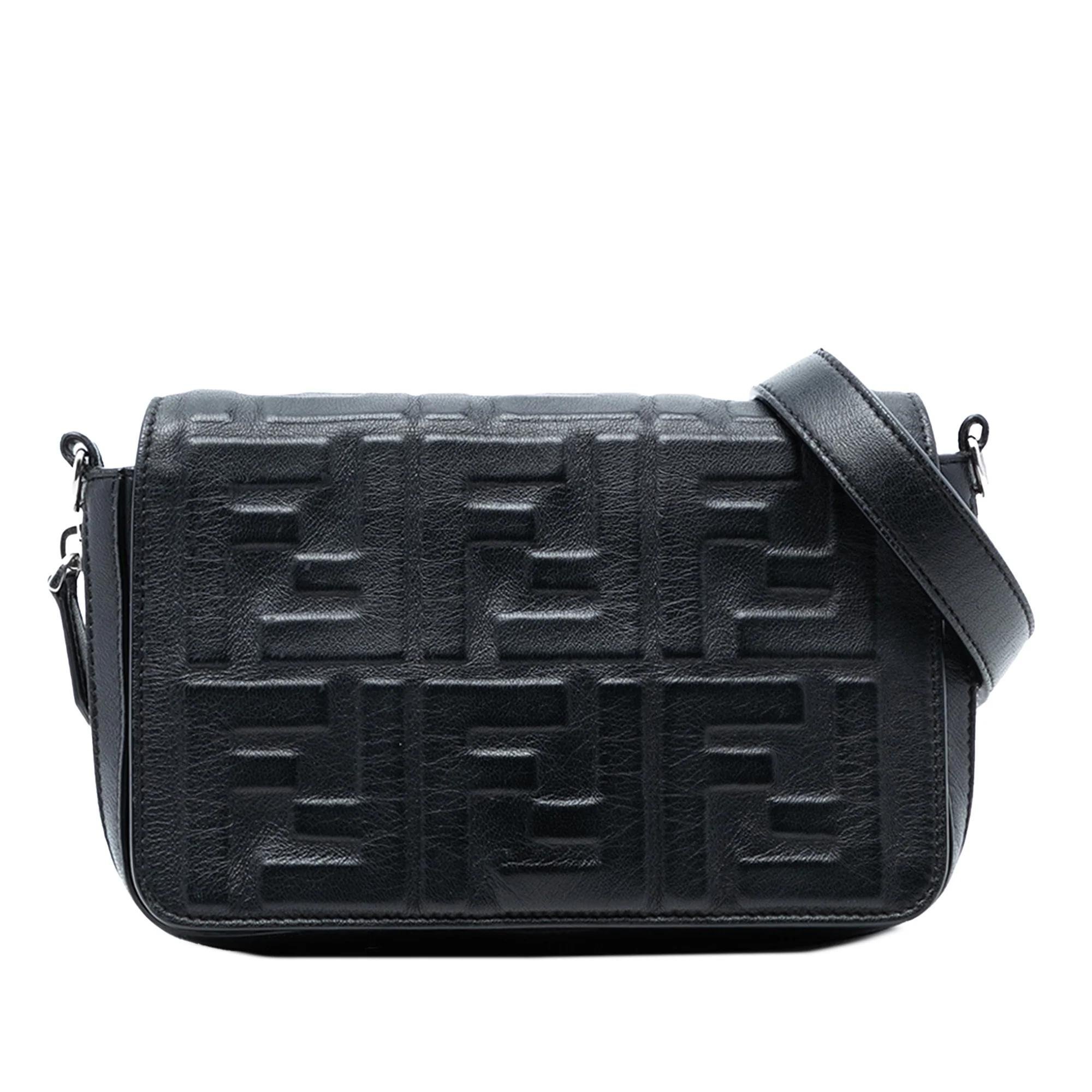 Pocket leather bag