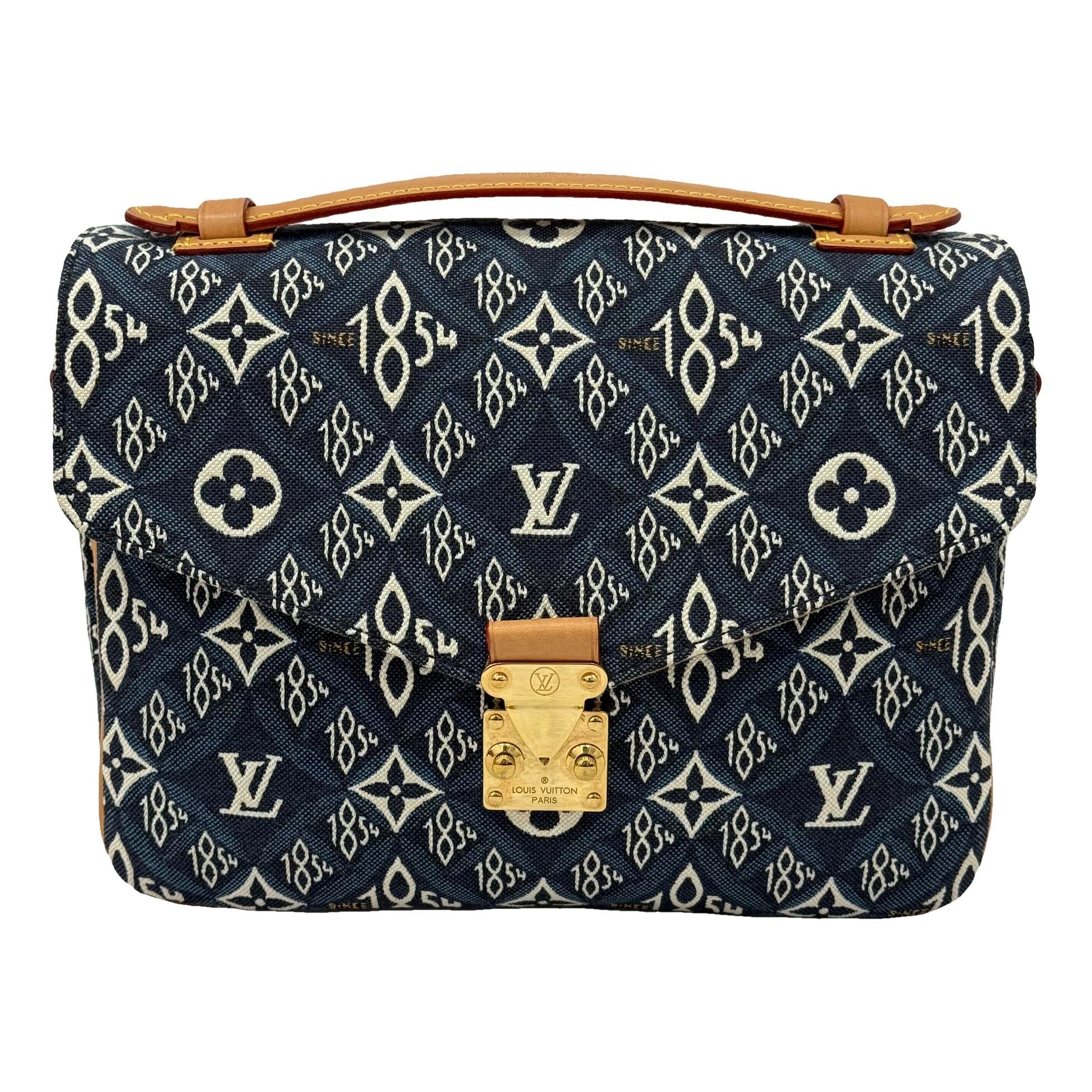 Metis cloth handbag