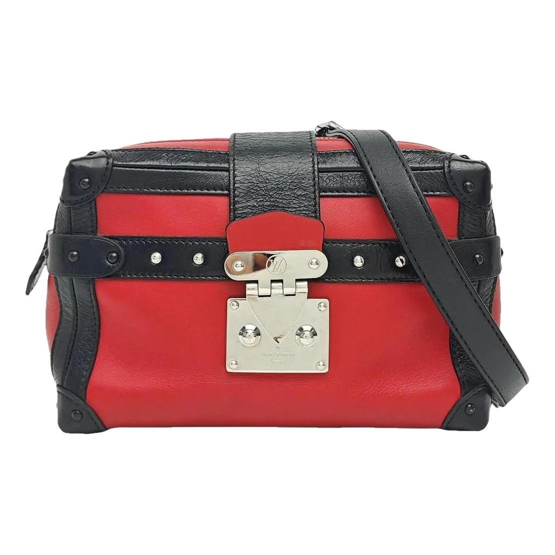 Leather bag