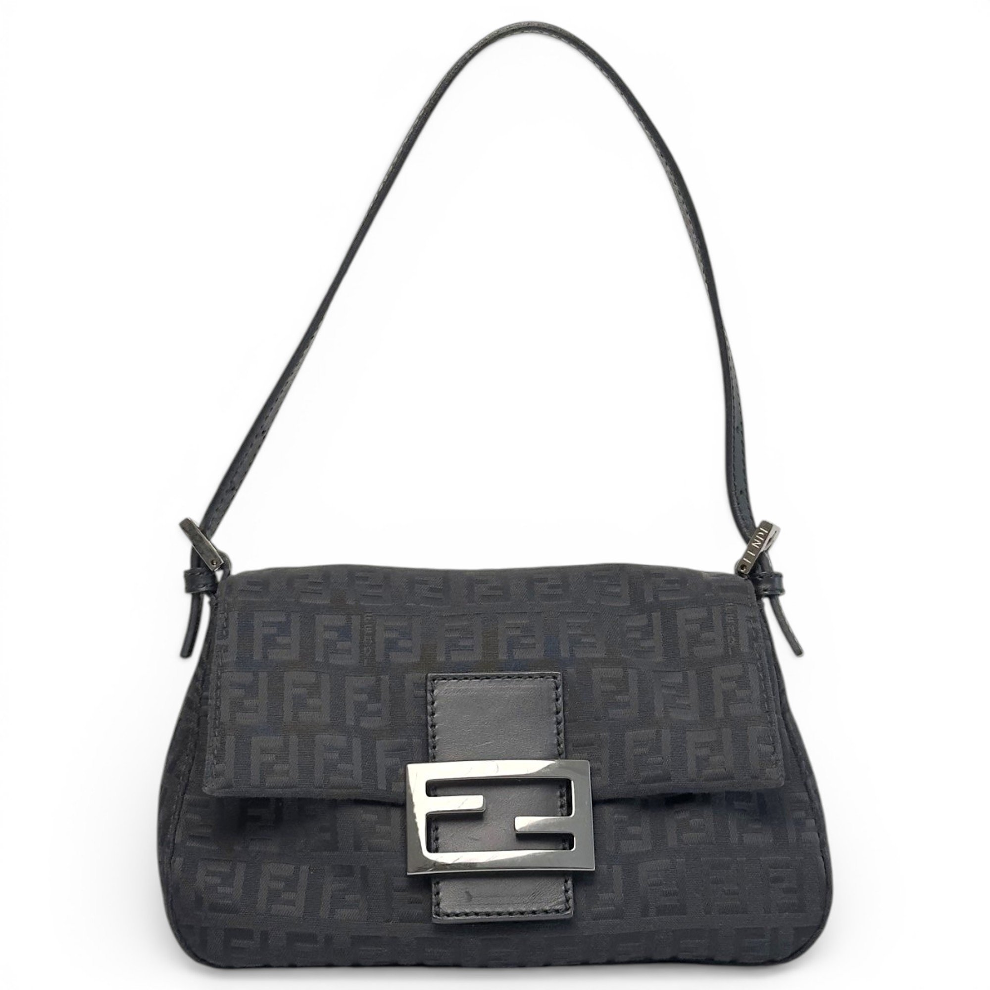 Baguette cloth handbag