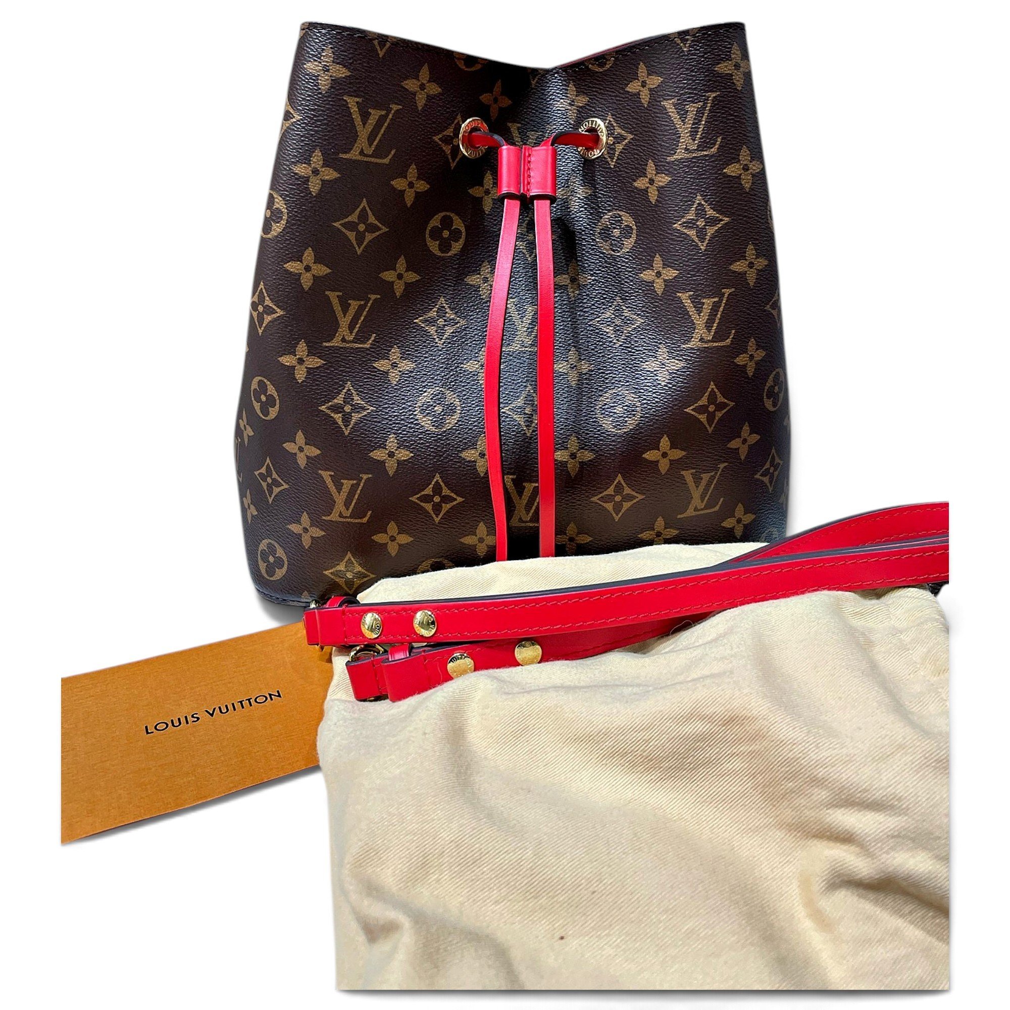 NéoNoé leather handbag