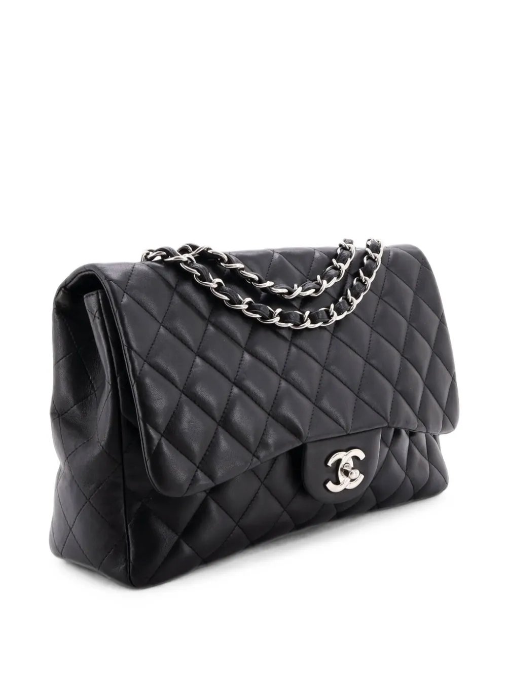 Classic Single Flap Bag Quilted Lambskin Jumbo shoulder bag