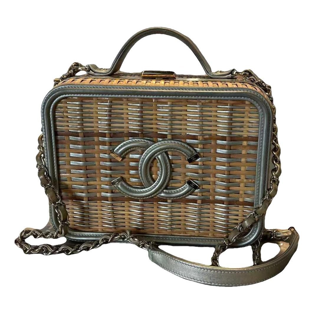 Vanity leather handbag