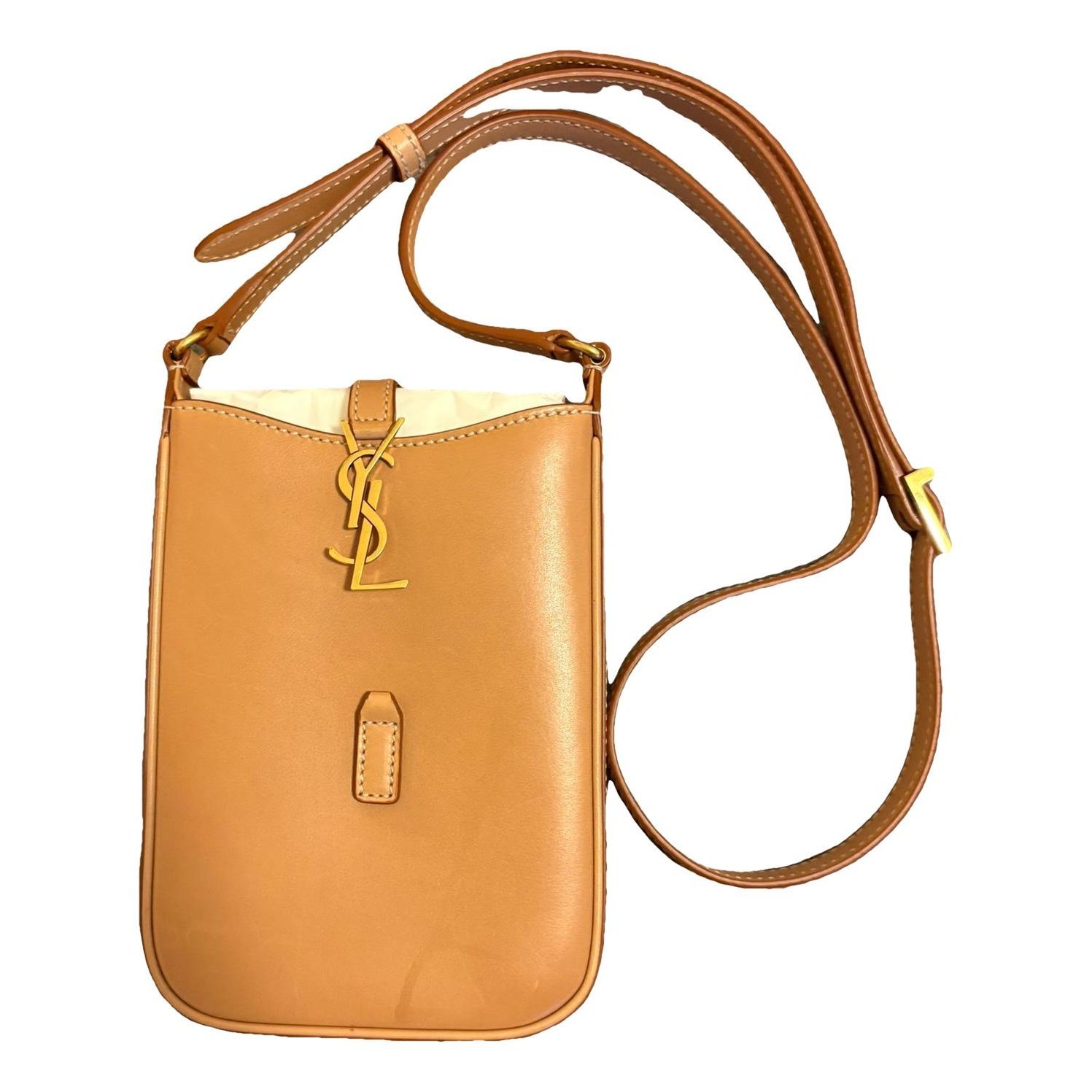Leather clutch bag