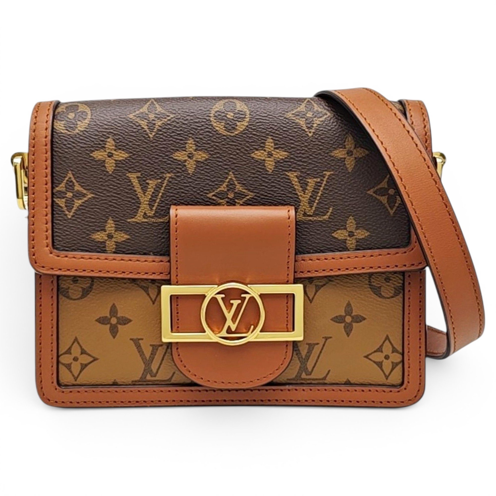 Dauphine leather handbag