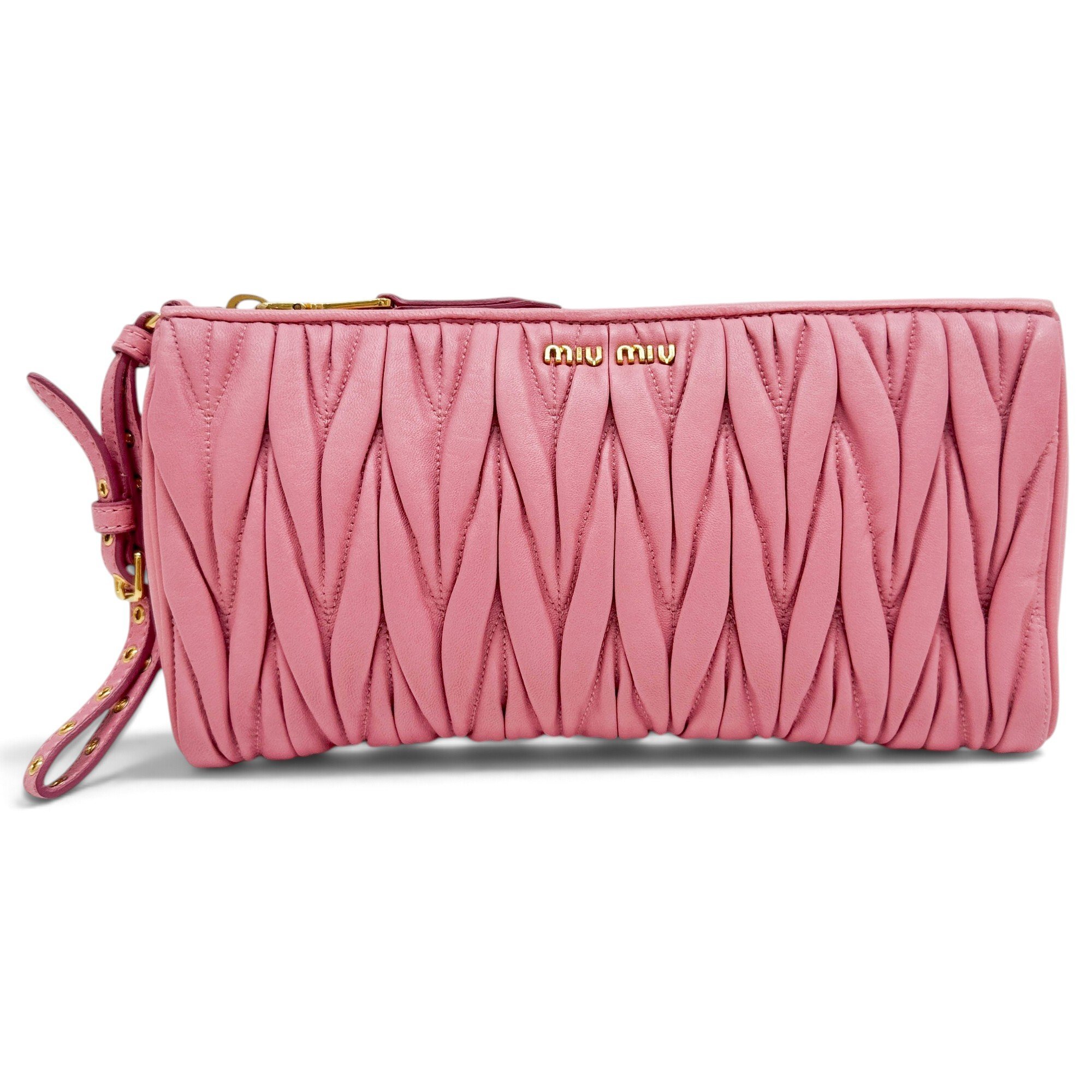 Matelassé leather clutch bag
