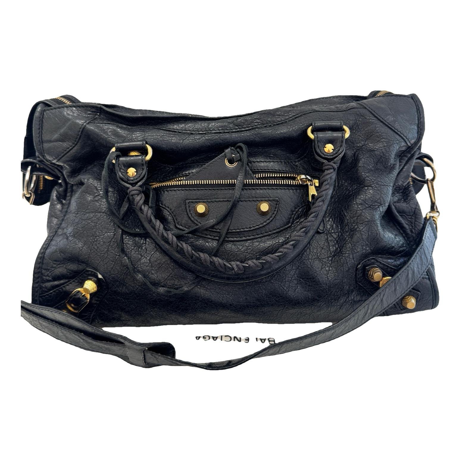 City leather bag