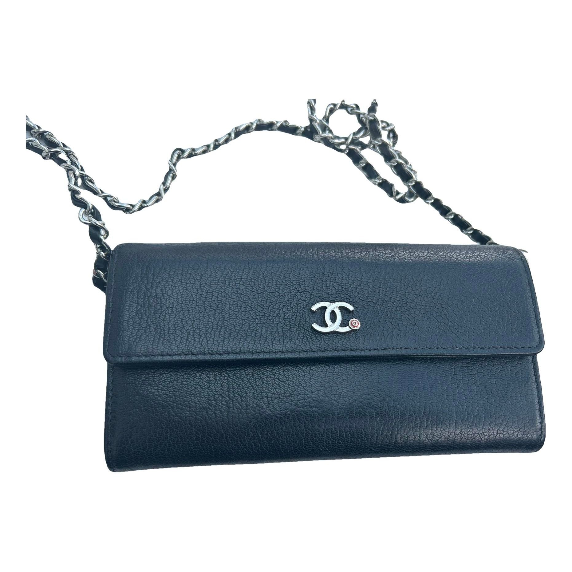 Leather clutch bag