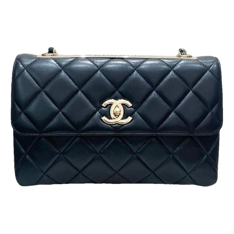 Trendy CC leather handbag
