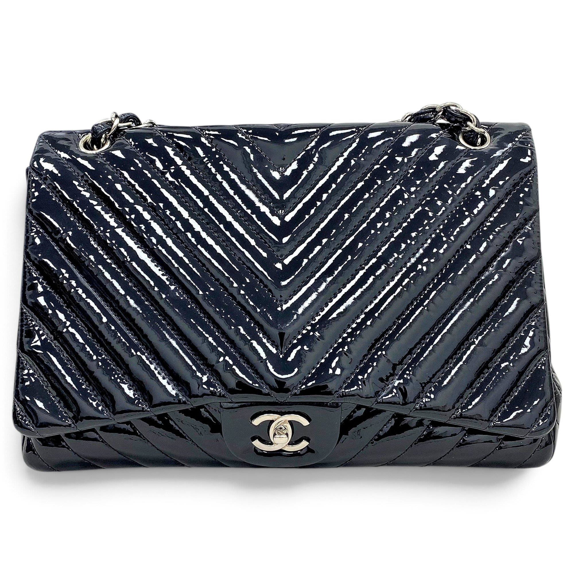 Timeless/Classique patent leather handbag