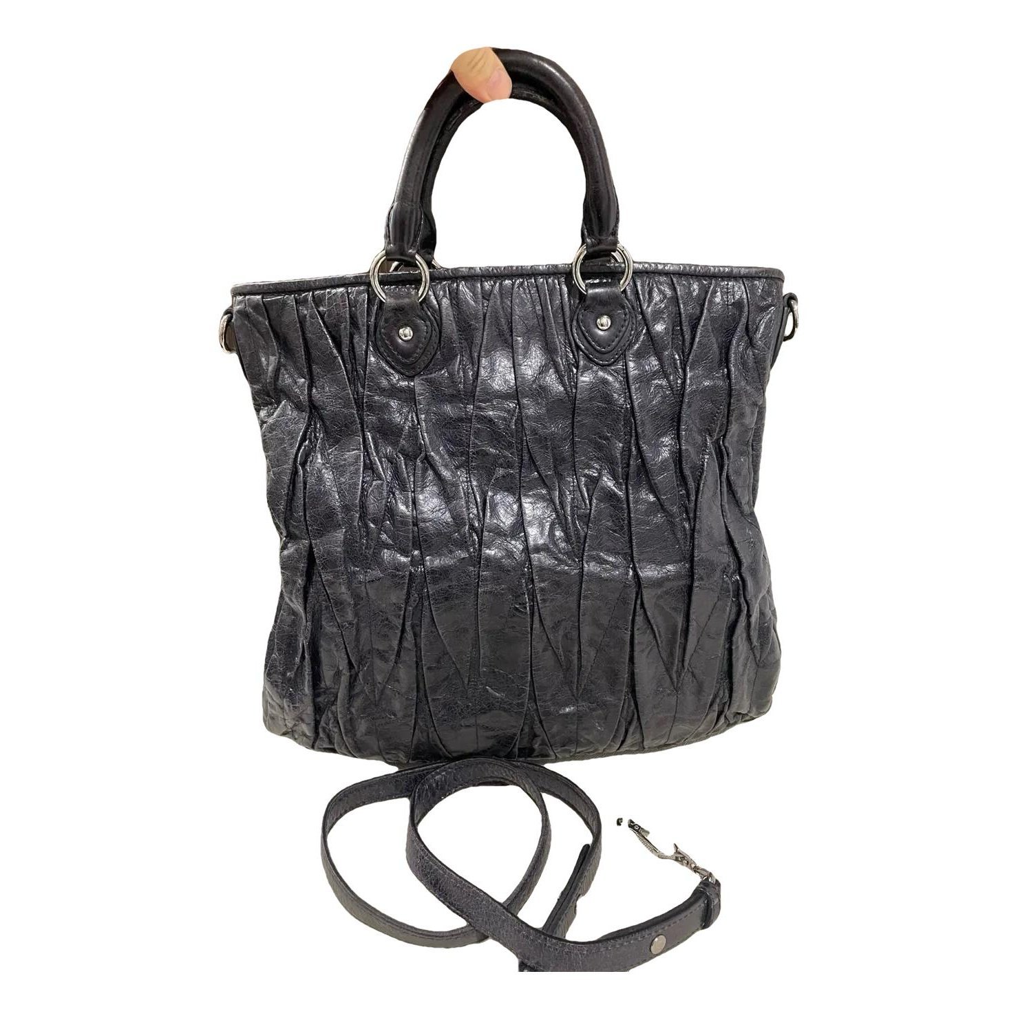 Leather handbag