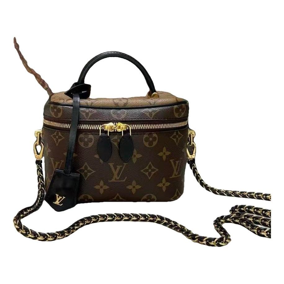 Vanity leather handbag